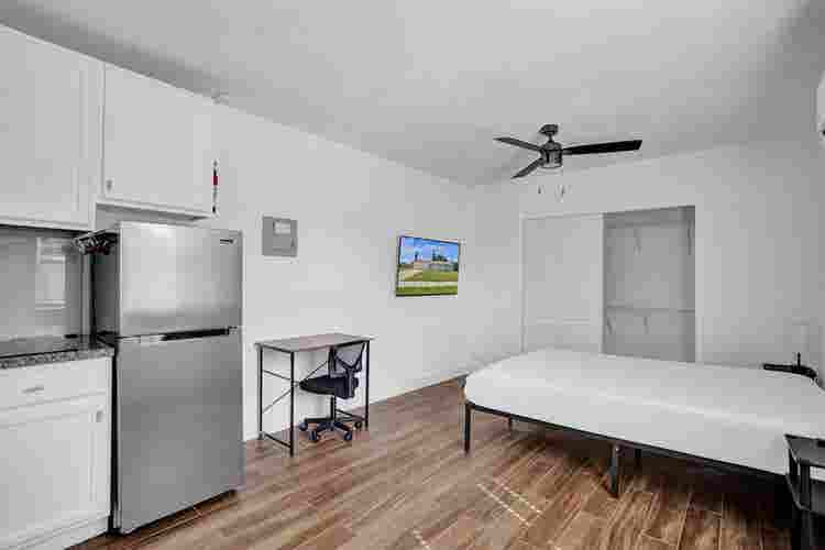 4 BR in Port St. Lucie