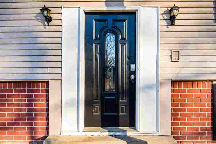 7 BR in Riverdale