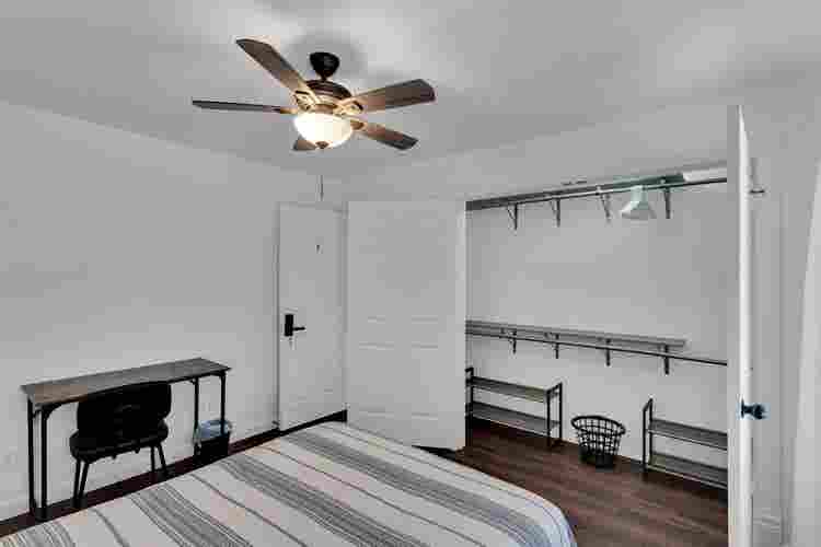 5 BR in Midlothian