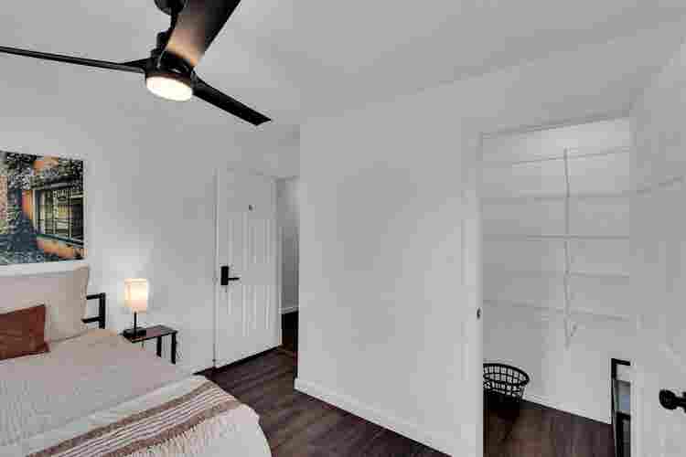 5 BR in Midlothian
