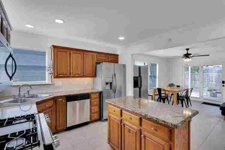 5 BR in Midlothian