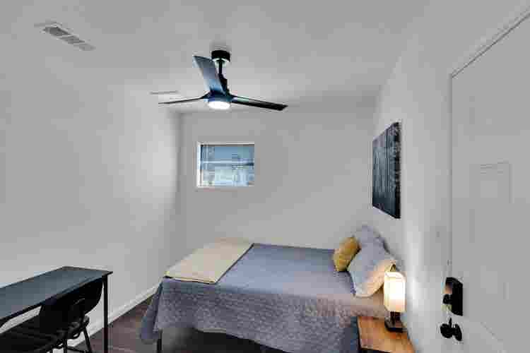 5 BR in Midlothian