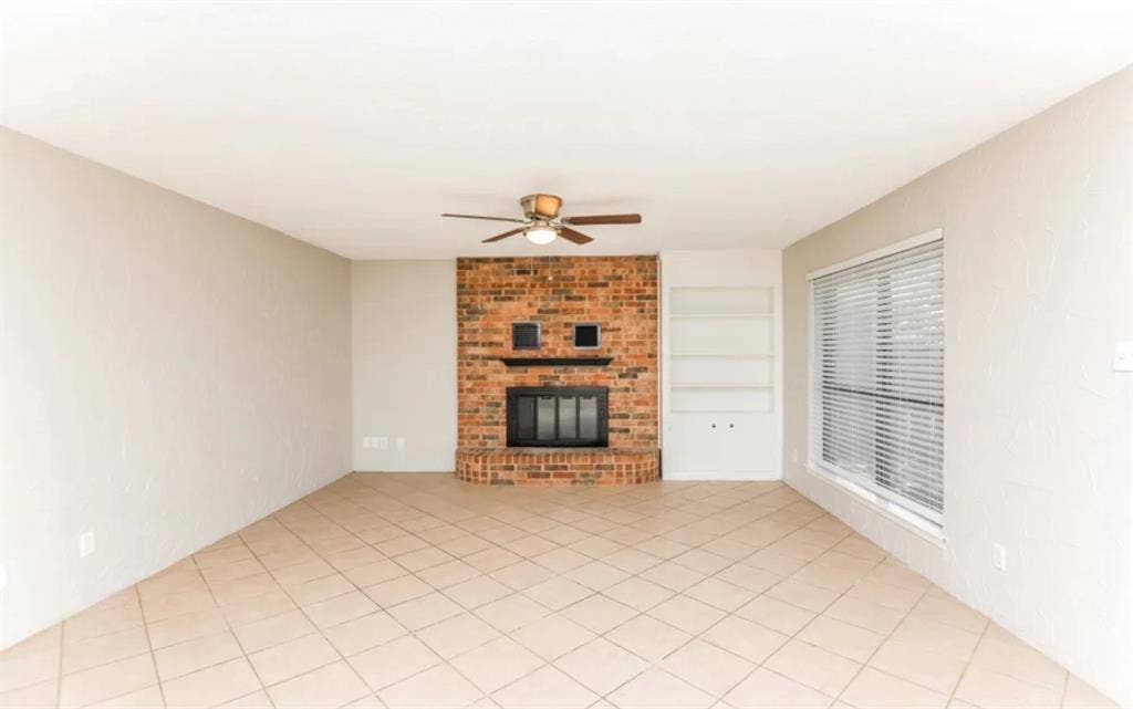Cozy Two Bedroom unit for rent