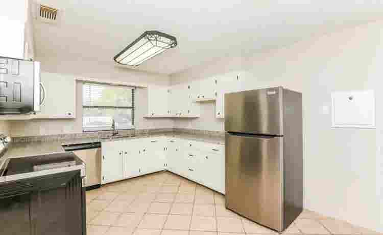 Cozy Two Bedroom unit for rent