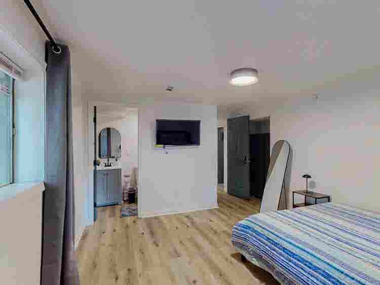 4 BR in Duluth