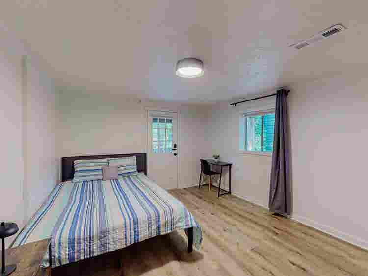 4 BR in Duluth