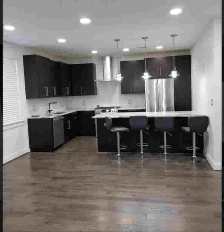 ROOMMATE WANTED