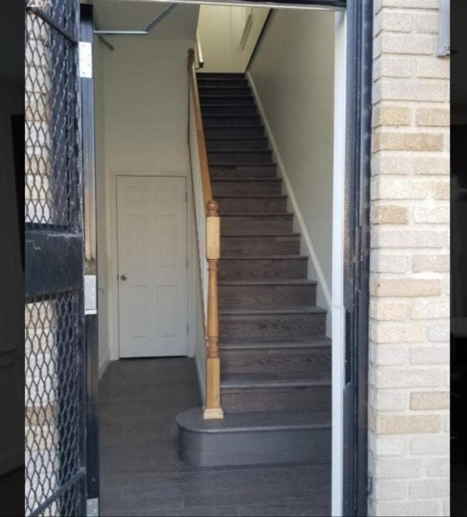 ROOMMATE WANTED