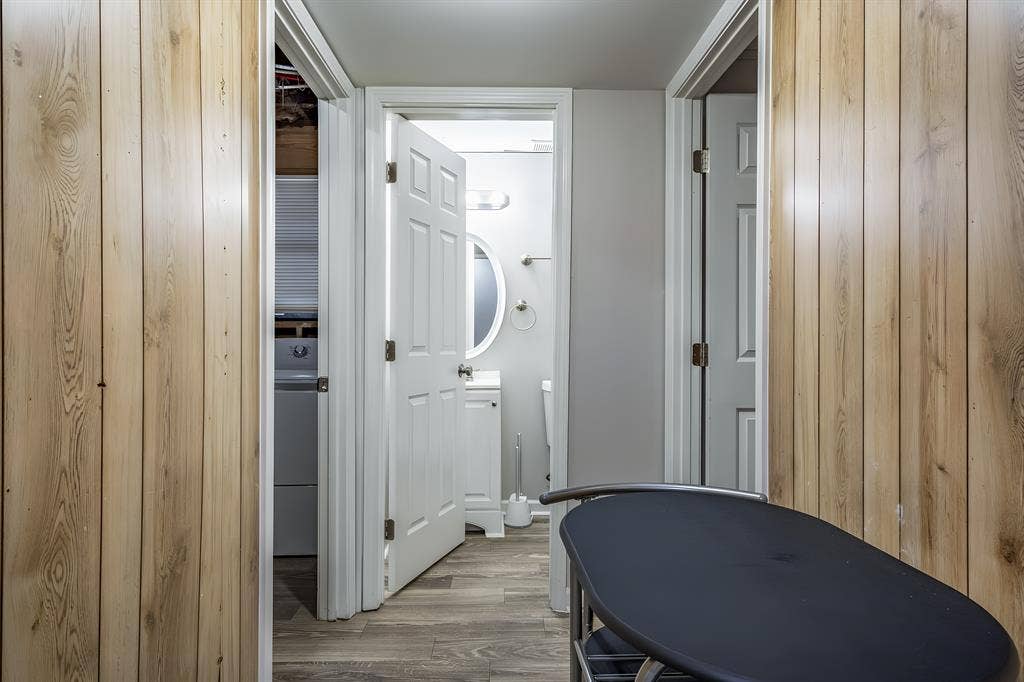 2 BR in Riverdale