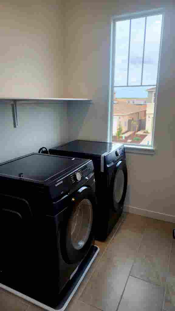 Spacious Private Room for Rent