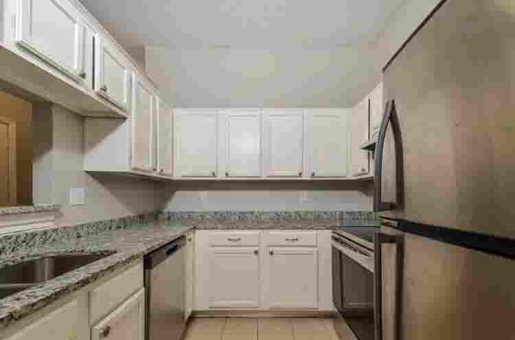 Nice two bedroom unit for rentt
