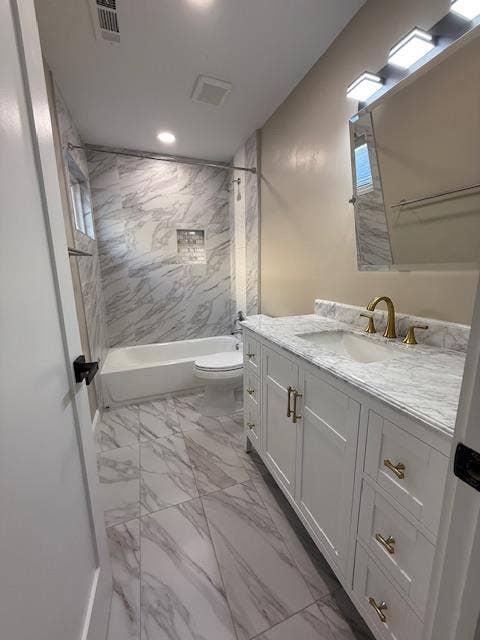 Room suite with bathroom for rent