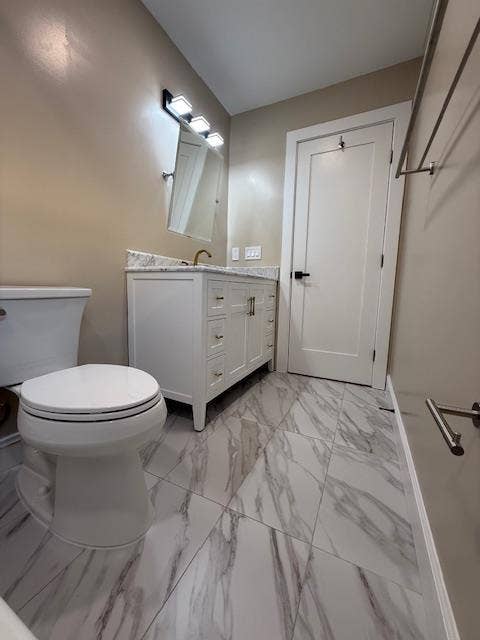 Room suite with bathroom for rent