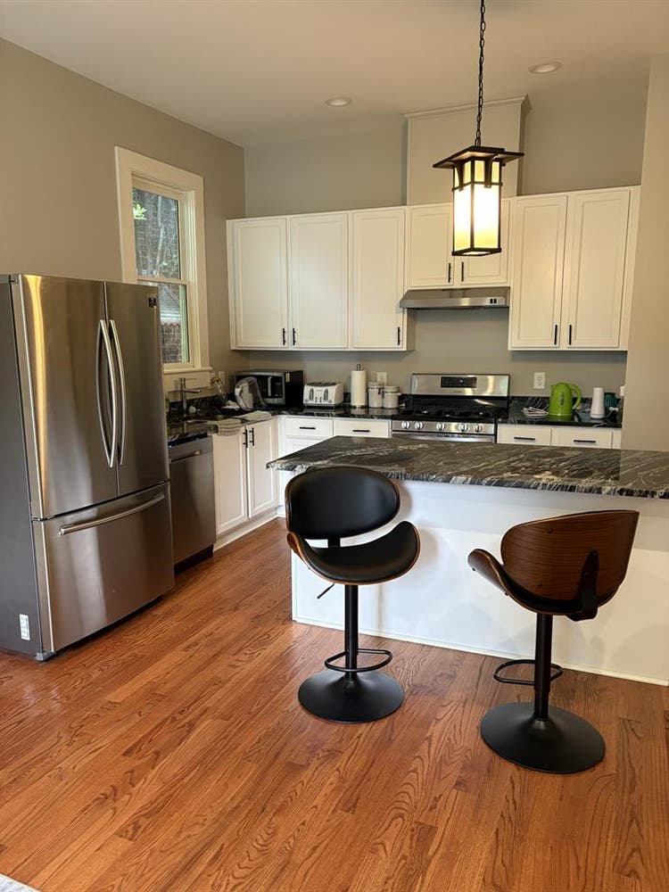 Two rooms available!