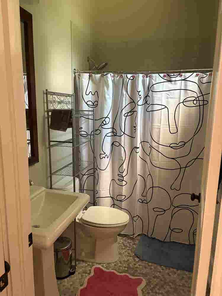 Two rooms available!