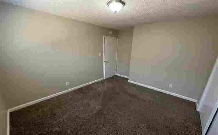 Stunning three bedroom unit