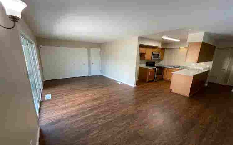 Stunning three bedroom unit