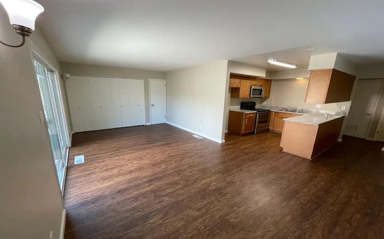 Stunning three bedroom unit