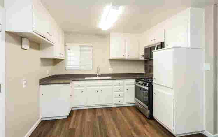Spacious three bedroom unit