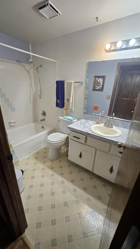 Furnished Bedroom in Home on 1 acre