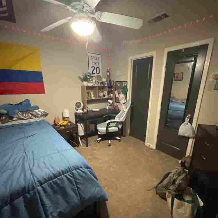 Need someone to take my lease ASAP