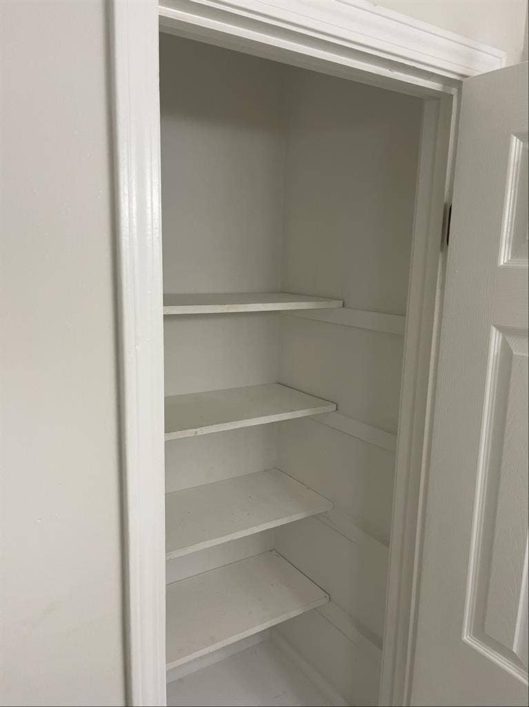 Big Room/Closets, large shared bath