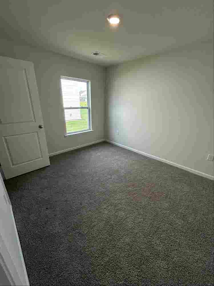 Room for rent with private bathroom