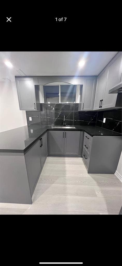 2 BEDROOM FULL BASEMENT AVAILABLEE