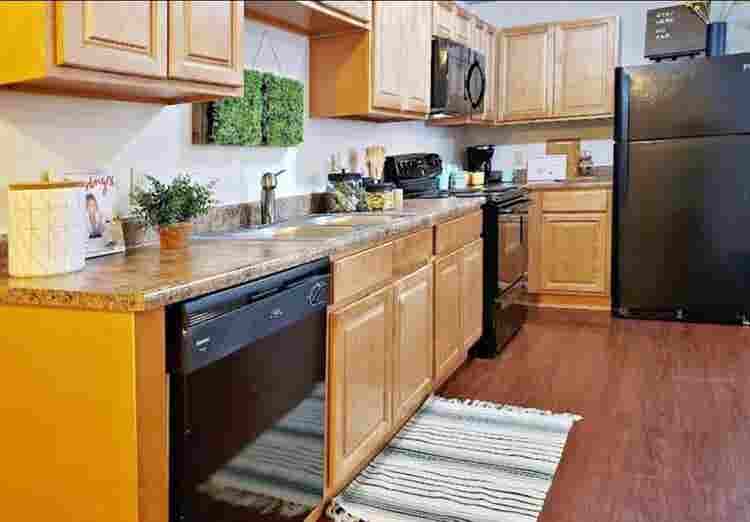 Looking for someone to sublease