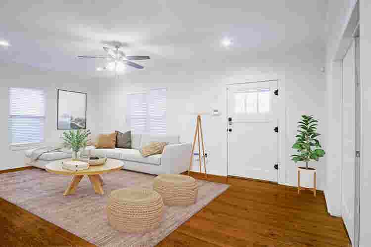 3 BR in Dallas
