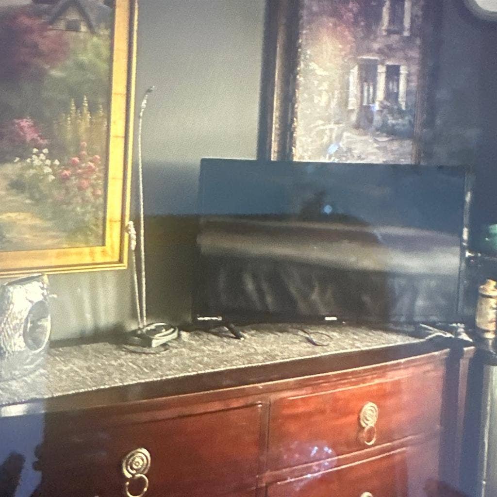 Furnished Private Room in Home