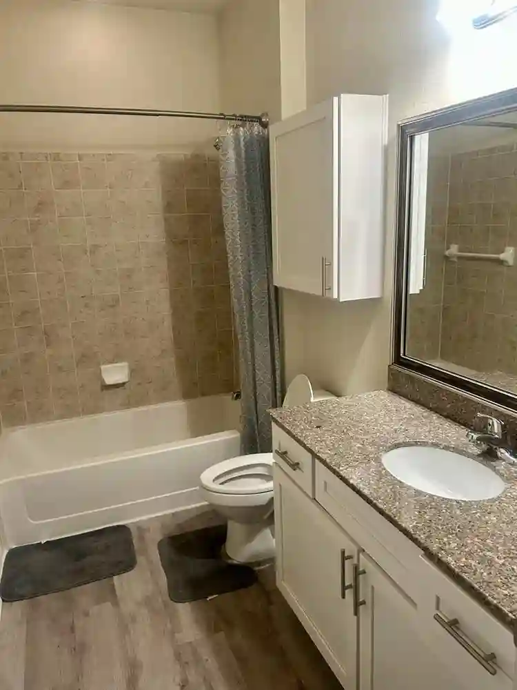 Private Room- Mallard Creek $