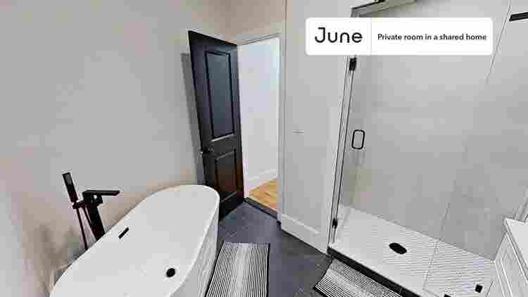 5 BR in Boston
