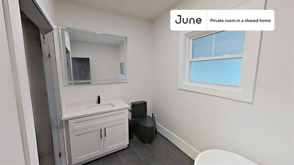 5 BR in Boston