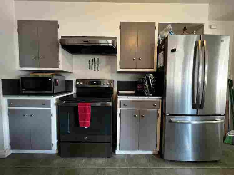 Master Bedroom Available in Auburn