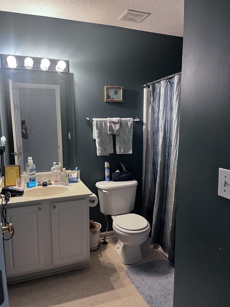 Room for rent in Alpharetta