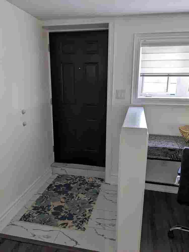 All-Inclusive Furnished Room $900 