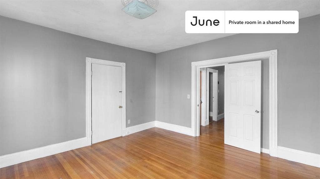 5 BR in Boston
