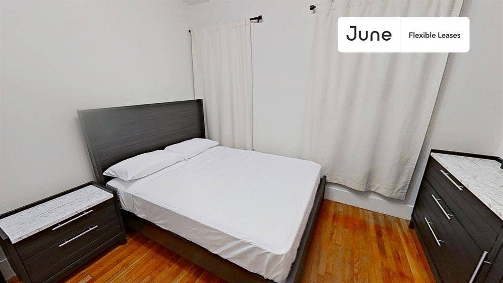 5 BR in Boston