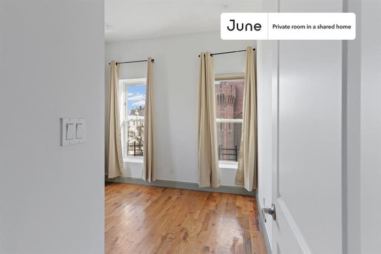 4 BR in New York City