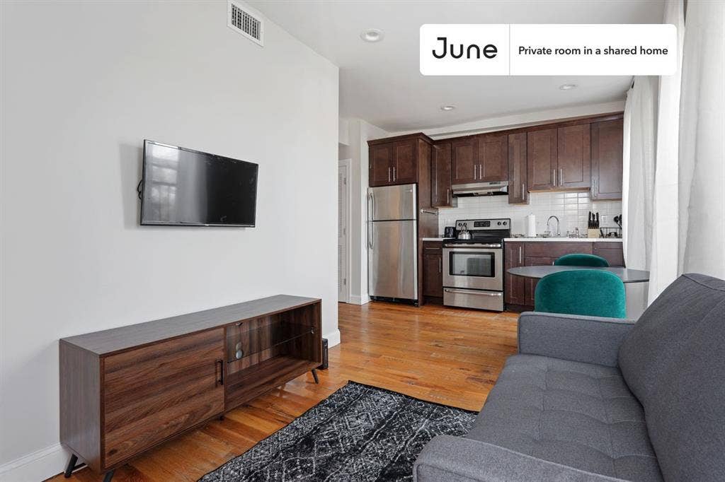 4 BR in New York City