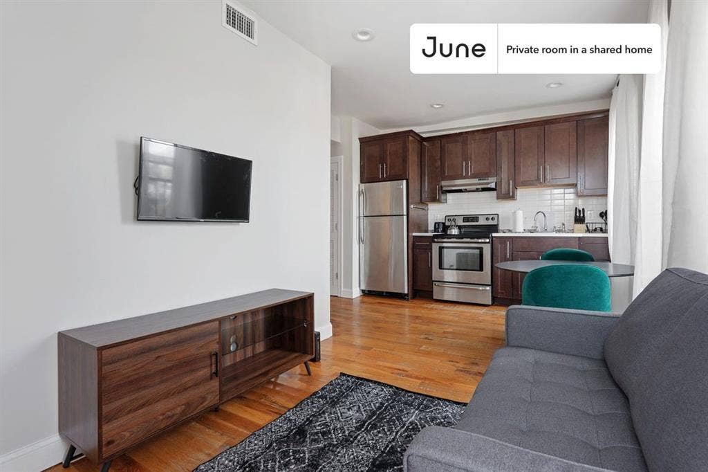 4 BR in New York City