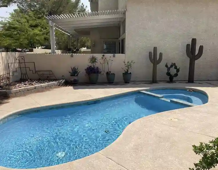 All-Inclusive – Private Bed/Bath