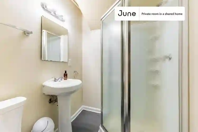 4 BR in Washington DC