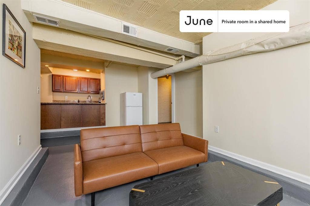 4 BR in Washington DC