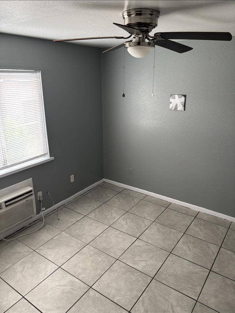 $/month wifi and utilities
