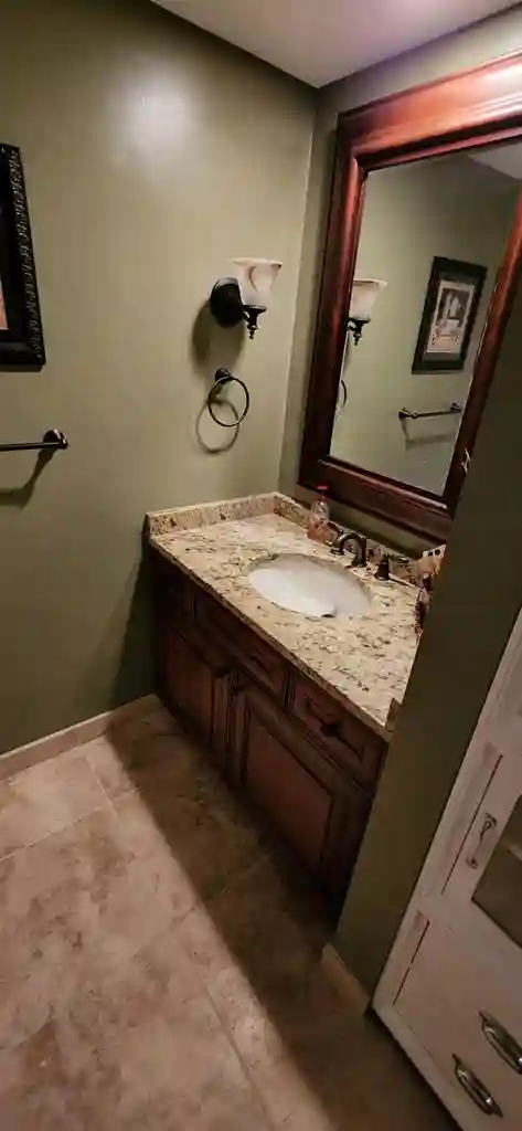 Roommate wanted Palm Beach Gardens