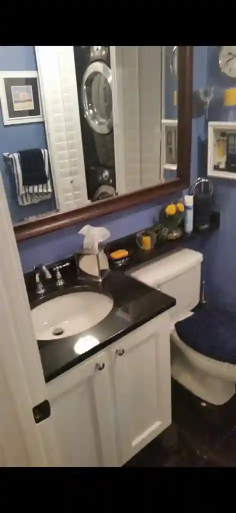 Roommate wanted Palm Beach Gardens