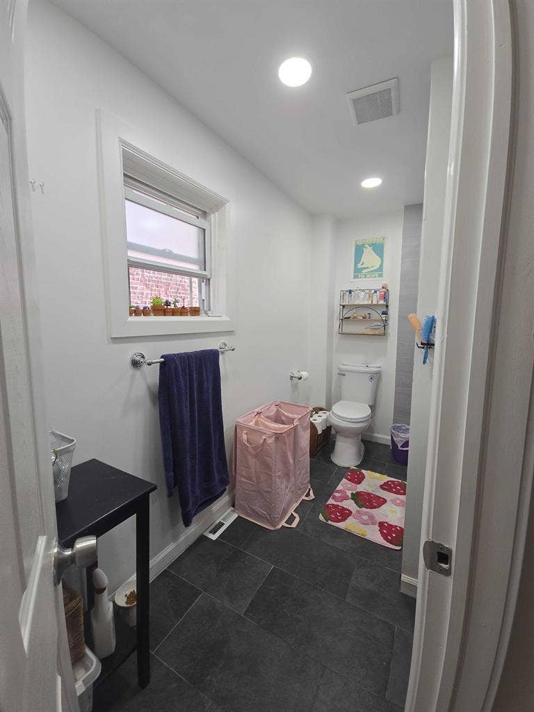 Private Room For Rent