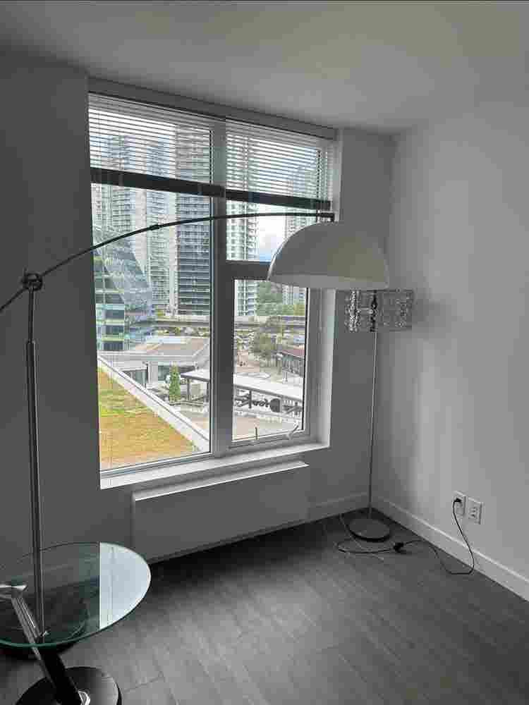 Hub One Luxury Home Surrey